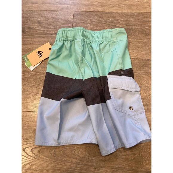 NWT Quicksilver boys 4 board shorts - Picture 5 of 5